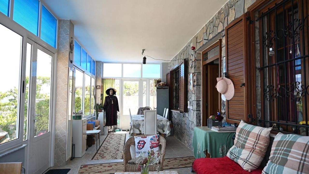 Villa Topalli *